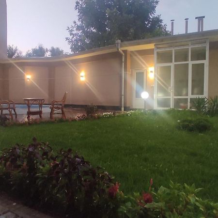 Rakat Hostel Tachkent Extérieur photo