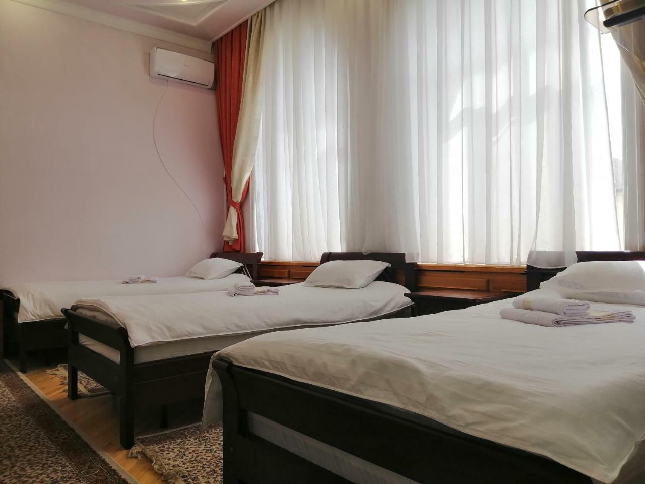 Rakat Hostel Tachkent Extérieur photo