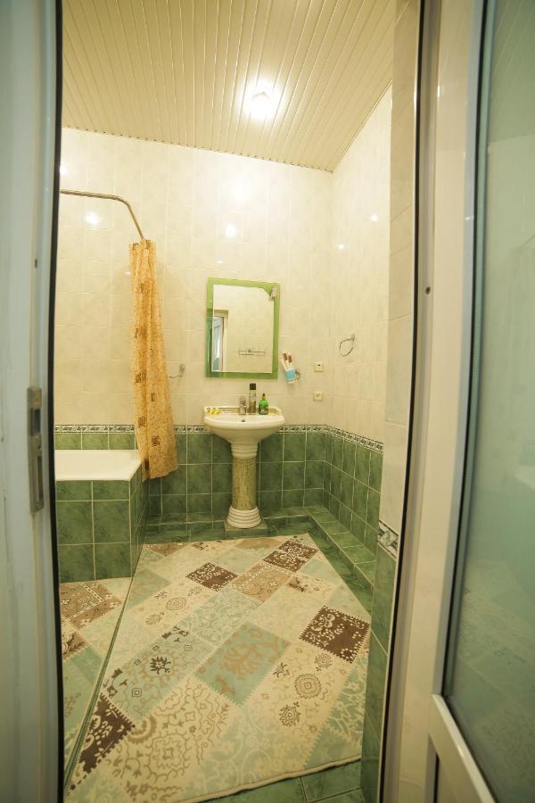 Rakat Hostel Tachkent Extérieur photo